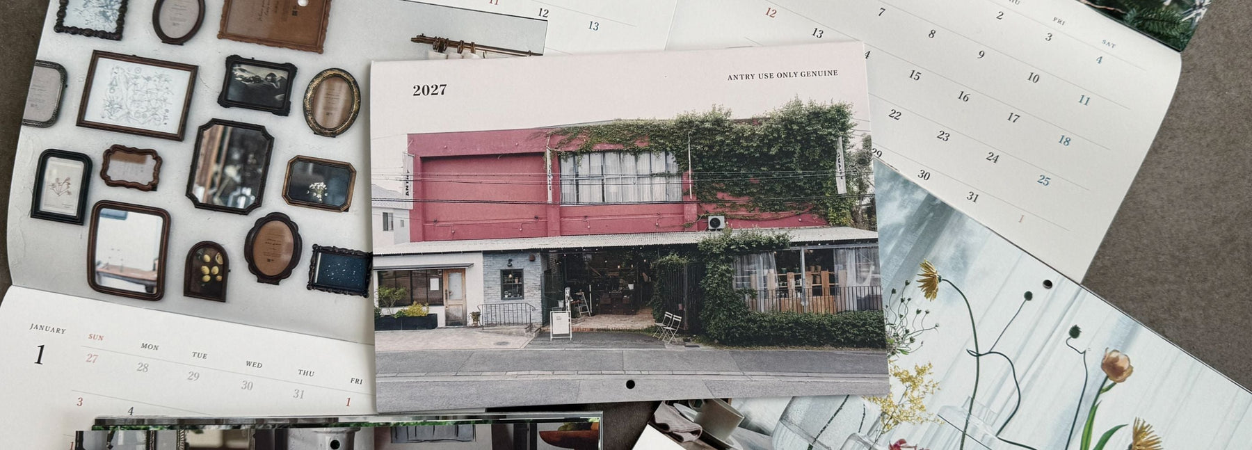 \ PRESENT！CALENDAR 2027 /