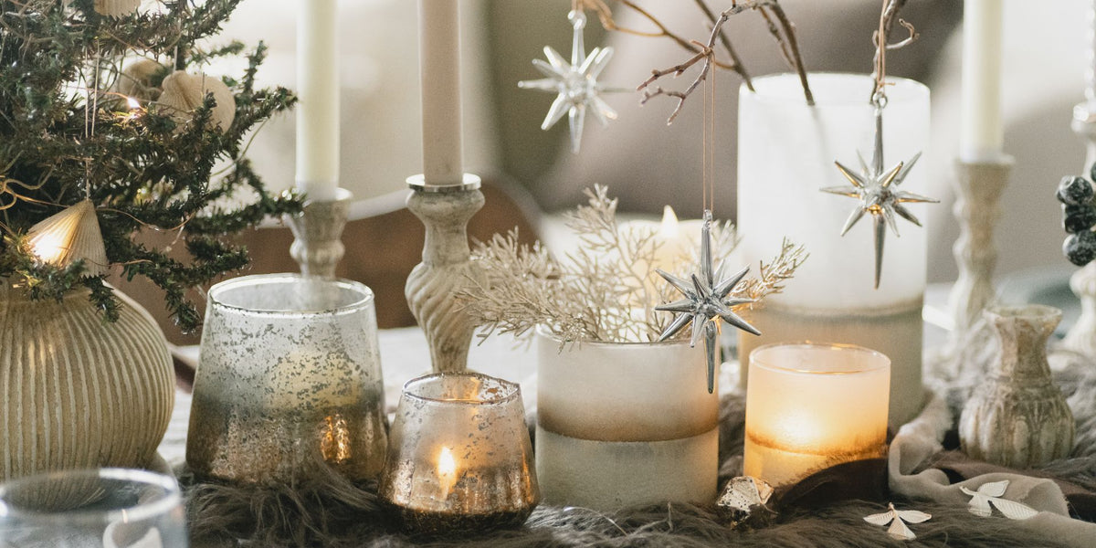 クリスマスキャンドルホルダー｜オーナメント・ライトで彩る冬の