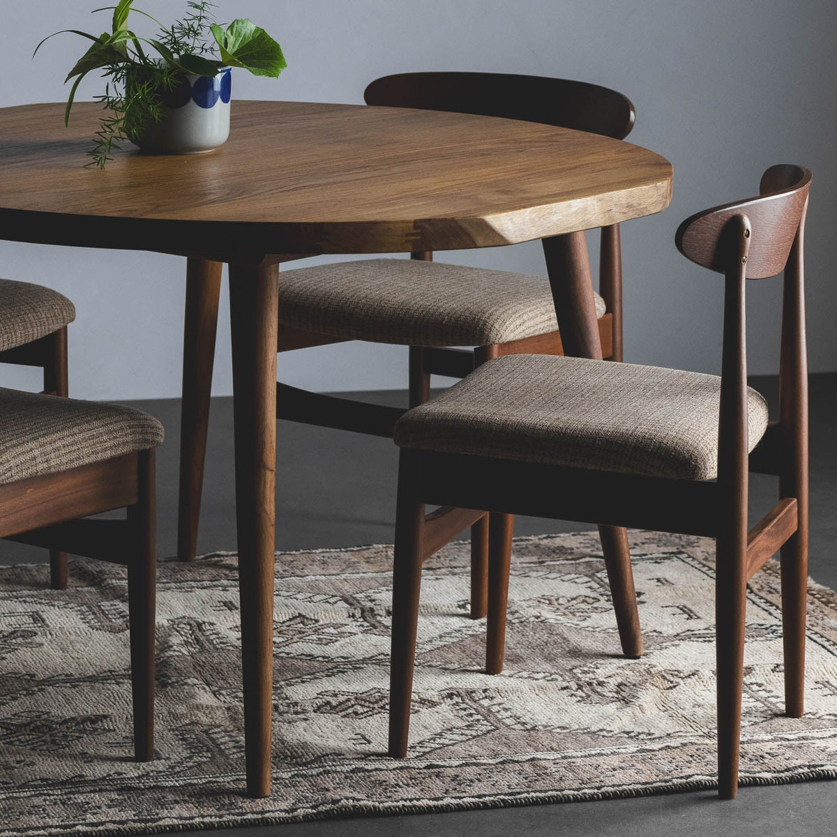 ヴィンテージチェア — ANTRY USE ONLY GENUINE