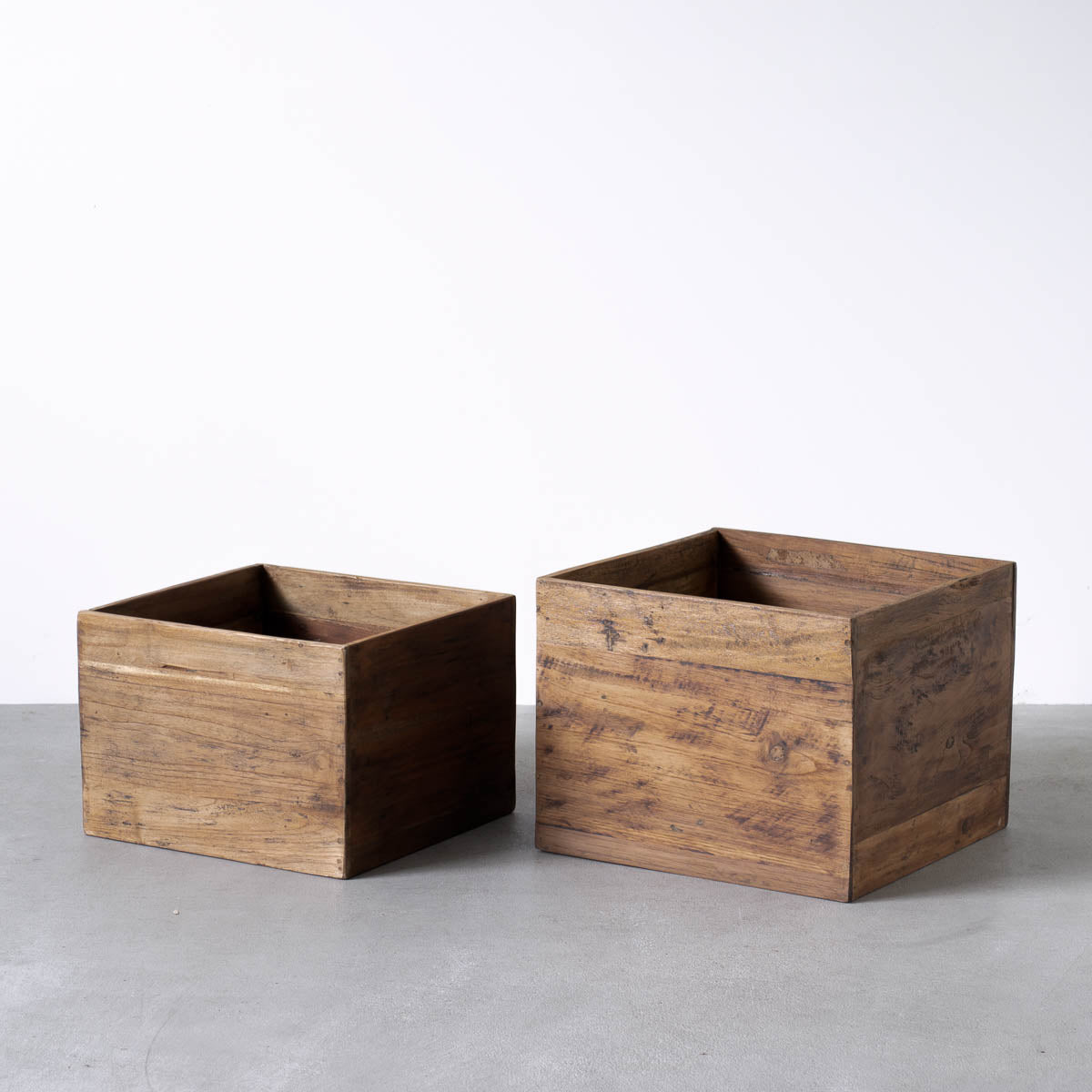 ANTRY アントリー　クリスマスツリー　木製カバー ANTRY｜Teak クリスマスツリーカバー - ANTRY(アントリー