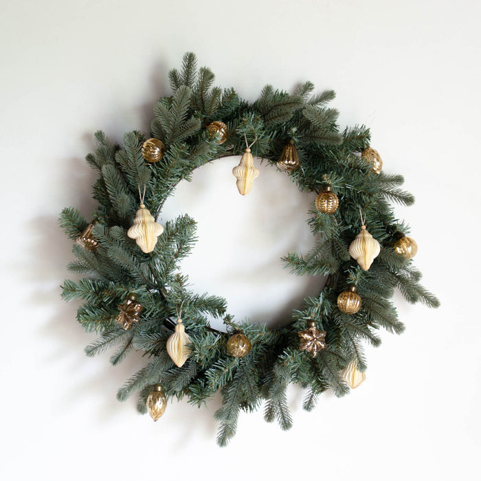 Wreath base (mixed pine)