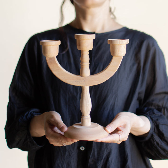 Clair 3Candle-stand
