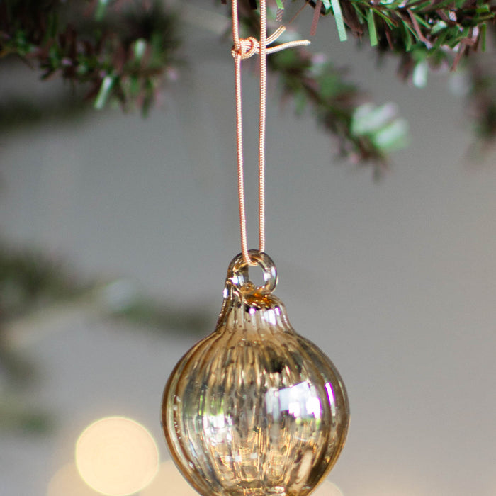 No.34 Lily Champagne H10cm | Glass ornaments (4 pieces)