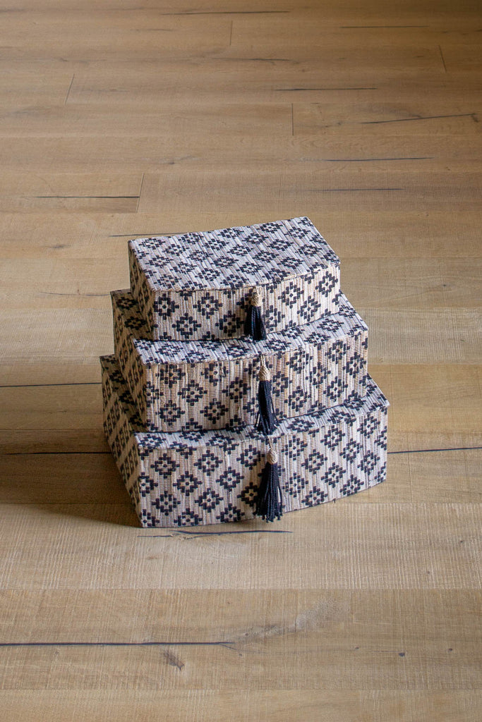 NANA Curve box triangle — ANTRY USE ONLY GENUINE