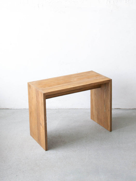 Lesen side table