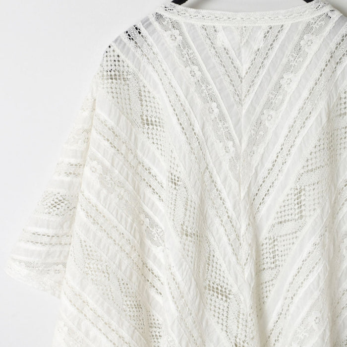 SOIL | COTTON VOILE LACE & PINTUCK ALL LACE PONCHO