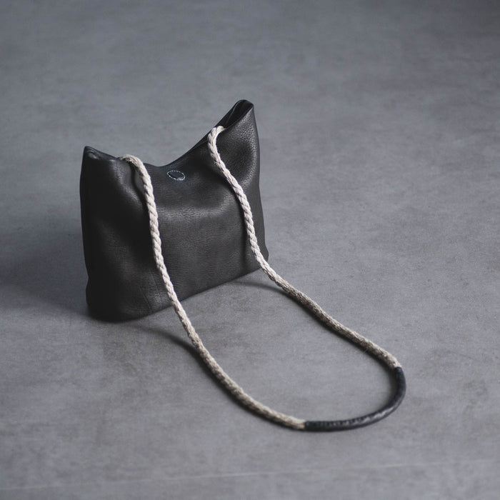 TATAROU ~deerskin bag black~