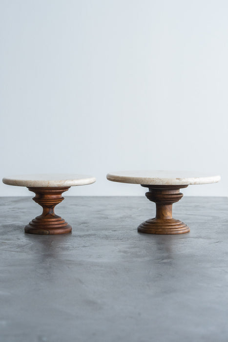 Pibre Stone Stand White