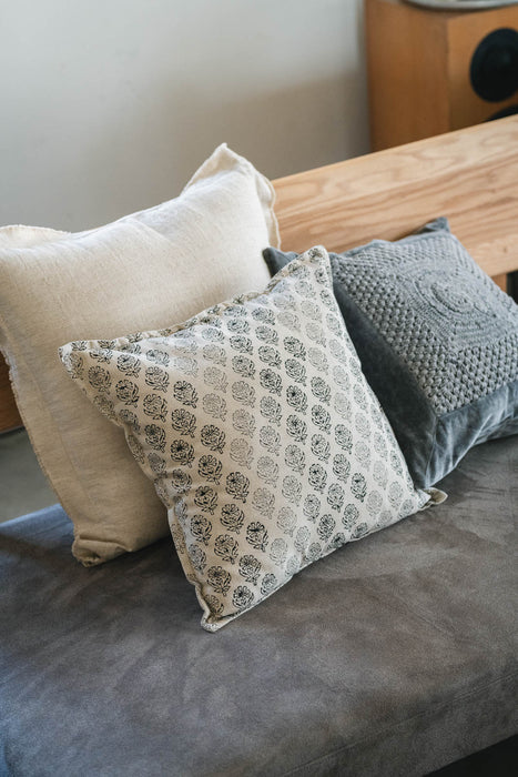 Block Print Cushion Cover Flower 45x45