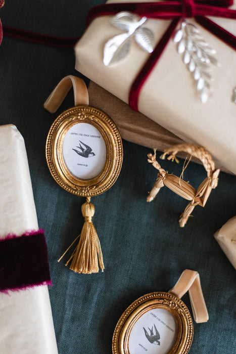 Resin hanging mini frame Oval | ミニフレームオーナメント 3個セット