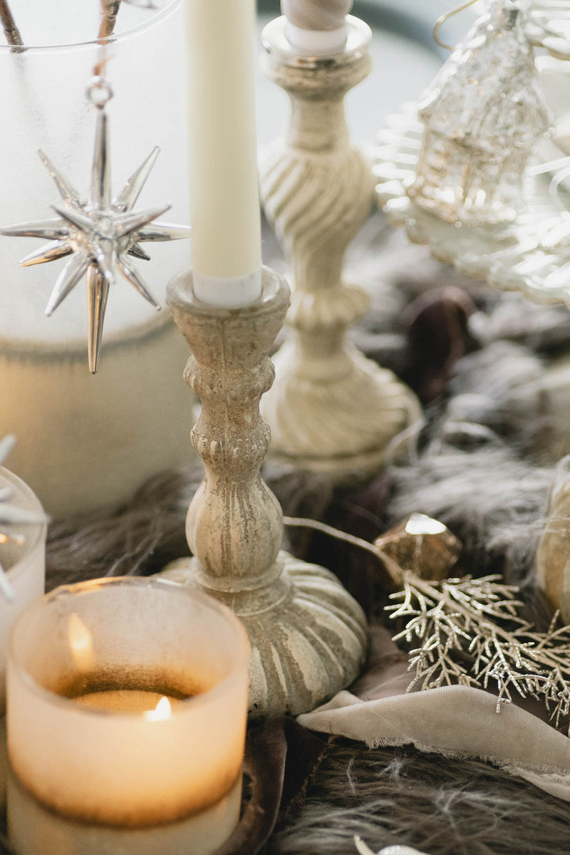 Feurie No.21 キャンドルスタンド｜マーメイドラインの曲線美で灯りを