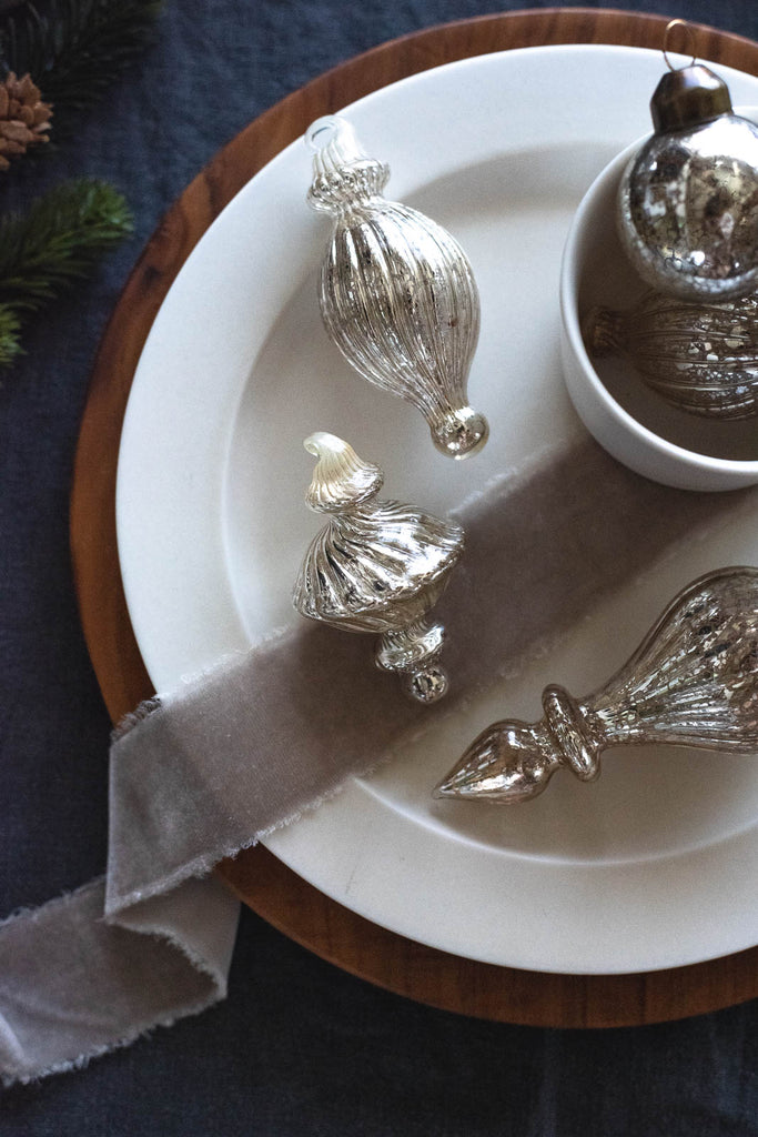 Silver Assort ガラスオーナメント 17個セット – 多彩なシルバー