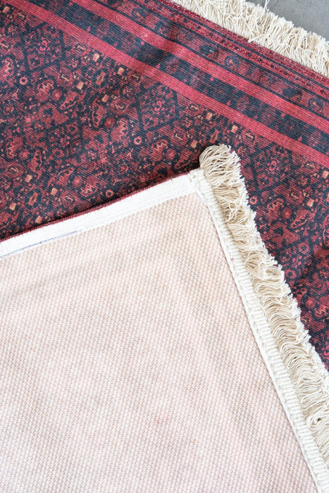 FIGLEF rug No.4 Red | Rug 