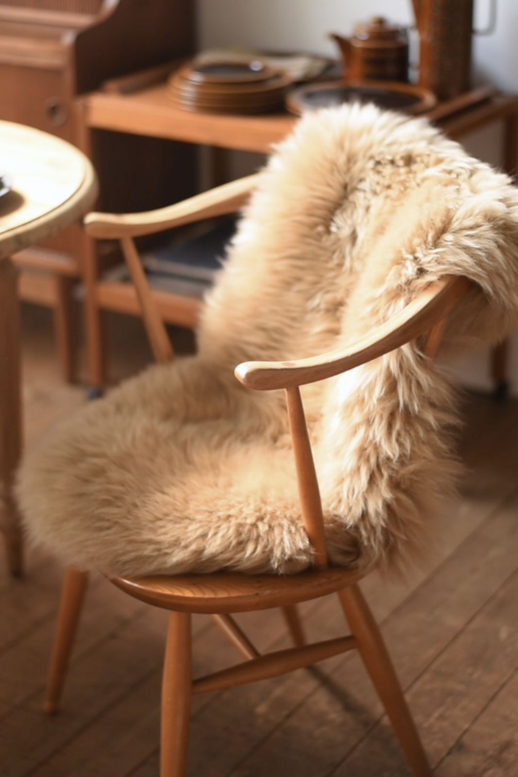 シープスキンマット ベージュ 不規則形状 シープスキンマット ベージュ 不規則形状