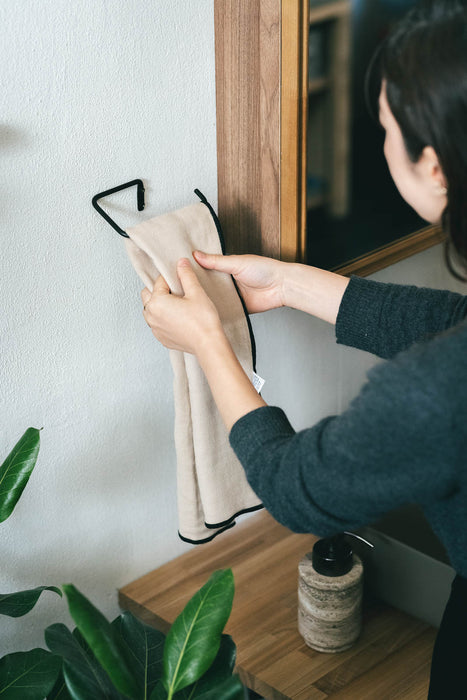 【Bent】Line hanger BK