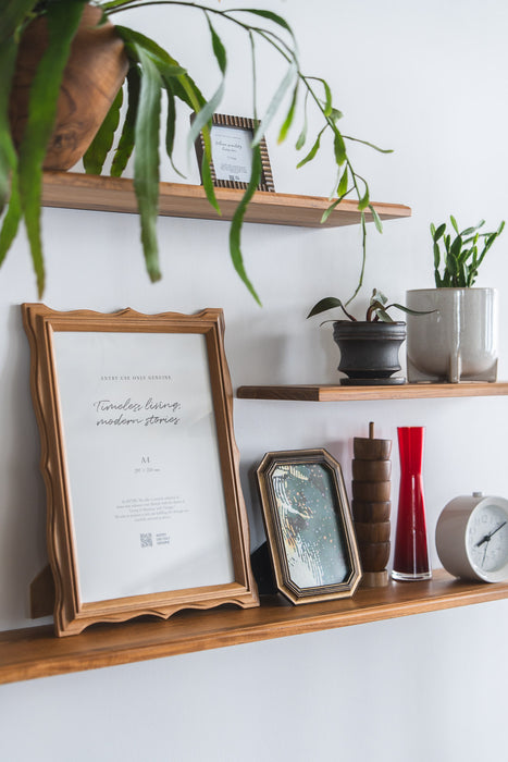 Teak Classic shelf | Shelf with integrated shelf bracket