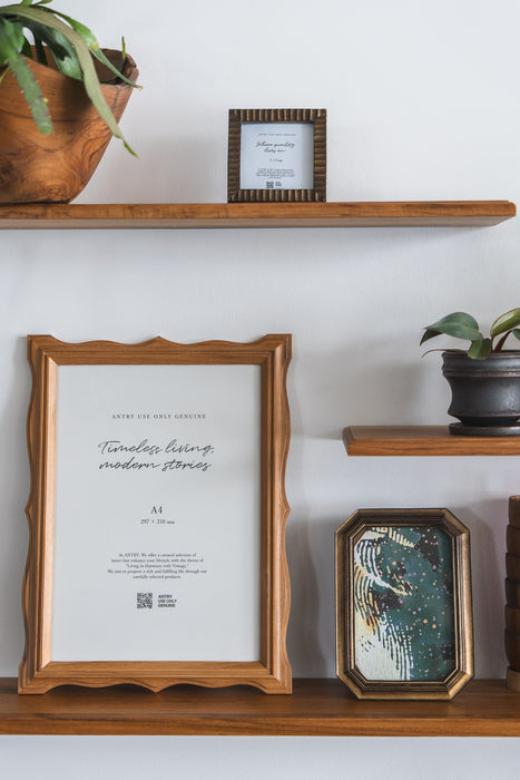 Teak Classic shelf | Shelf with integrated shelf bracket