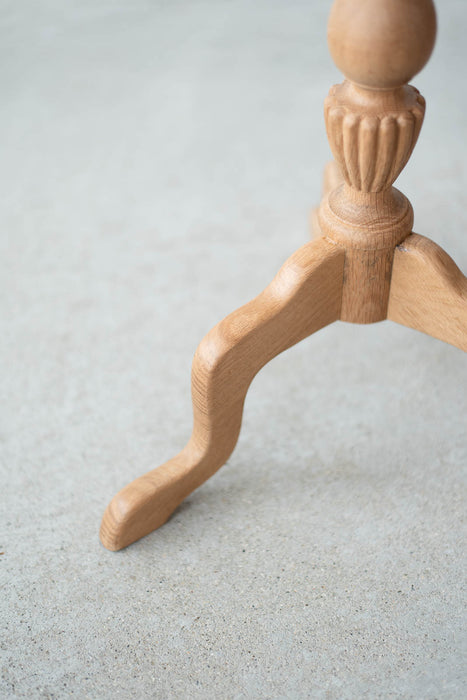 Oak サイドテーブル フリル | Atelier