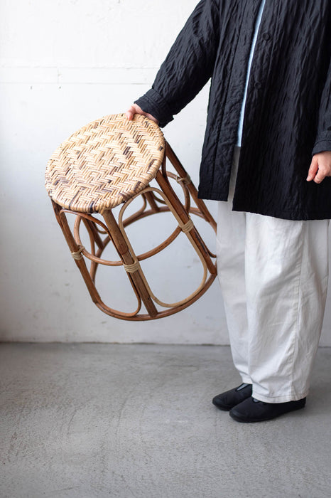 amuco スタッキングラタンスツール