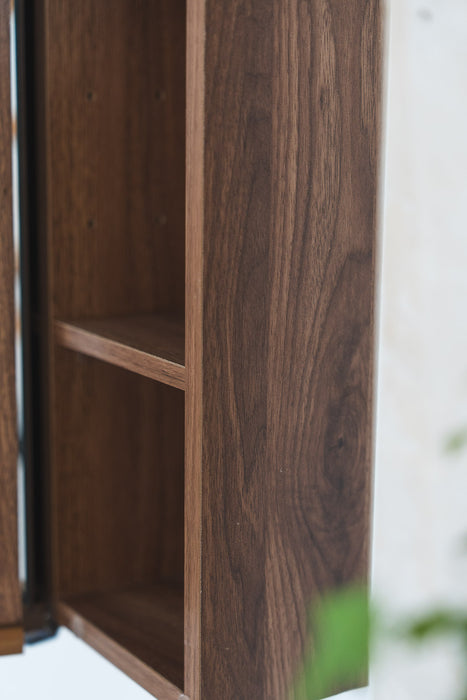 Wood rect 3 door cabinet mirror 850 