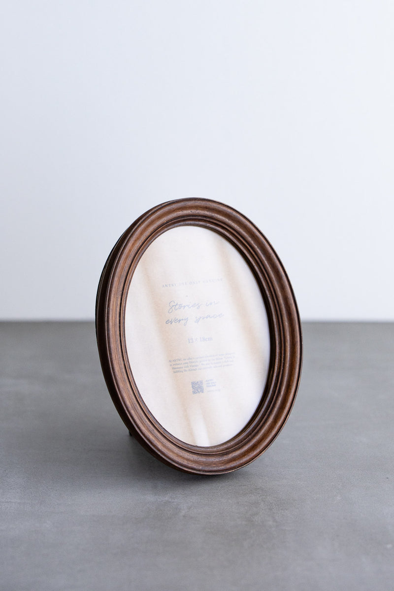 Resin Photo frame No.9 | オーバル型レジンフォトフレーム 13×18cm