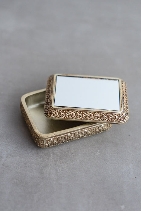 Resin Box with mirror lid