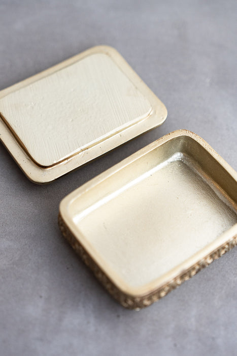 Resin Box with mirror lid
