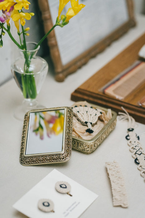 Resin Box with mirror lid