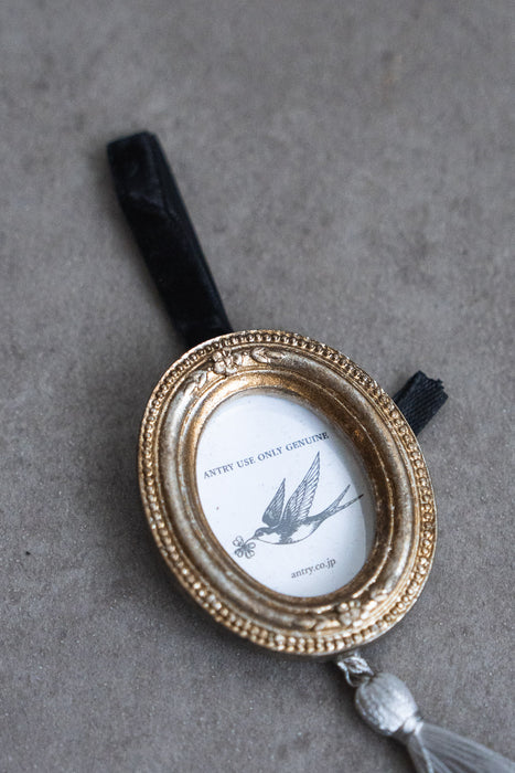 Resin hanging mini frame Oval Silver | Mini frame 3-piece set