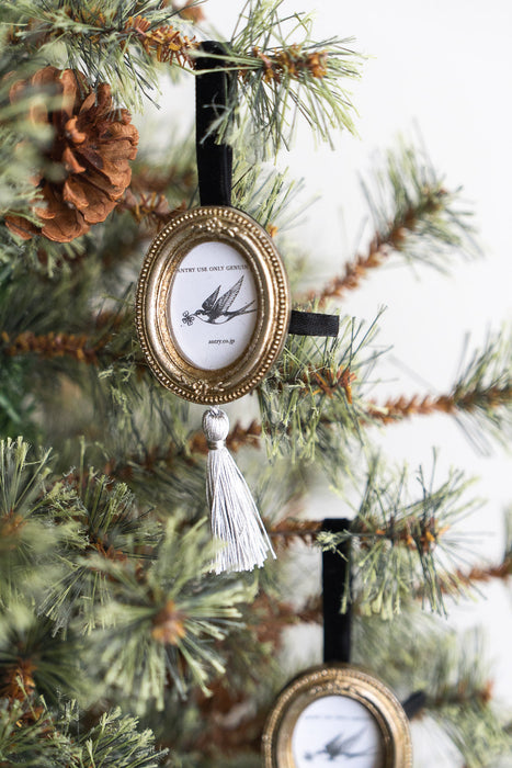 Resin hanging mini frame Oval Silver | Mini frame 3-piece set