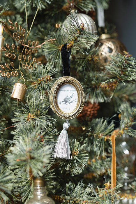Resin hanging mini frame Oval Silver | Mini frame 3-piece set