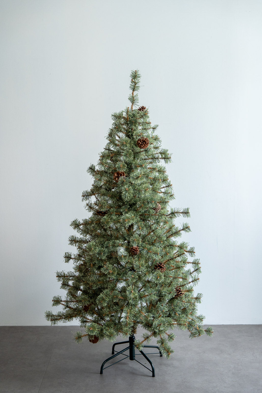 TUPSU tree 150cm｜オーナメントを引き立てるクリスマスツリー — ANTRY