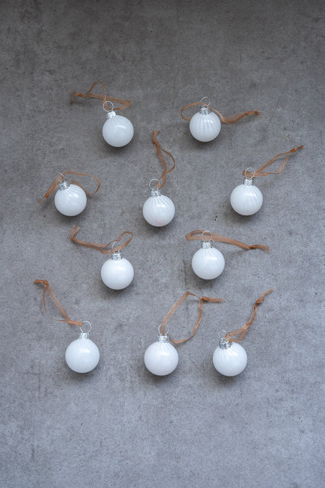 Nami White Ball | ガラスオーナメント