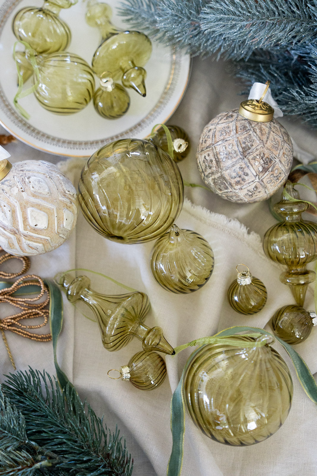 Antry ガラス製 クリスマスオーナメントセット 22個 Nami Green Ball ガラスオーナメント｜グリーンのクリスマスツリー