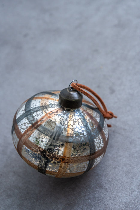 Check Silver 8cm ガラスオーナメント｜チェック柄 4個セット — ANTRY