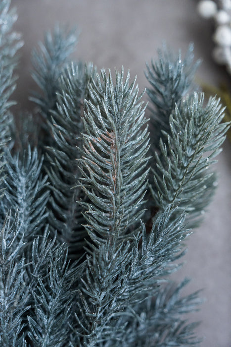 Holiday Winter Assortment (Pine & Berzelia)