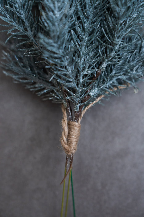 Holiday Winter Assortment (Pine & Berzelia)