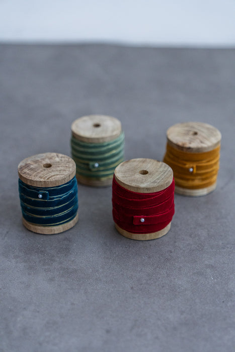 Velvet narrow ribbon