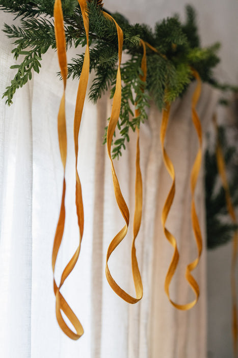 Velvet narrow ribbon