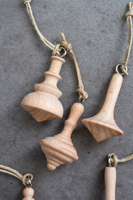 LUND petit | Wooden Ornaments (Set of 5)