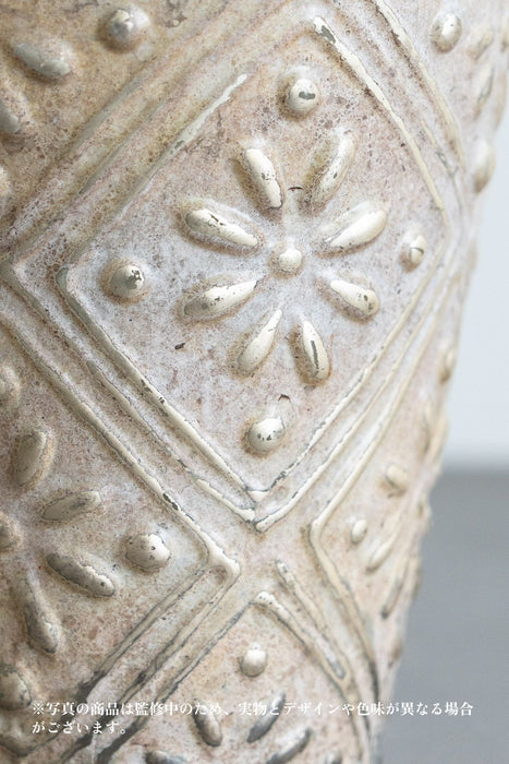 Feurie No. 24 Light Holder