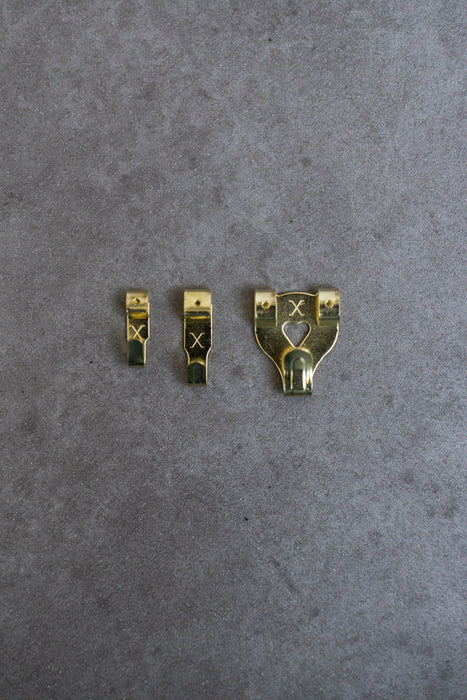 Frank Shaw X Picture Hooks