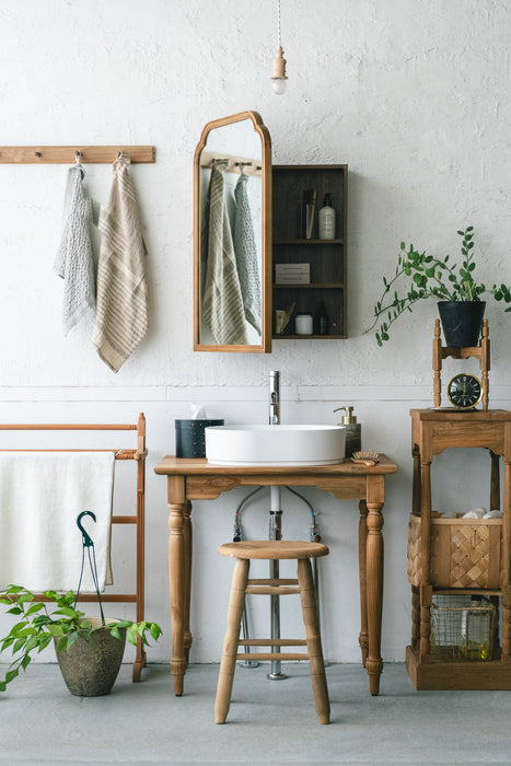 Coal Vanity Counter