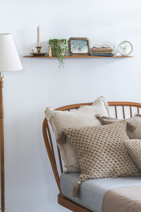 Teak Smooth shelf | Shelf with integrated shelf bracket