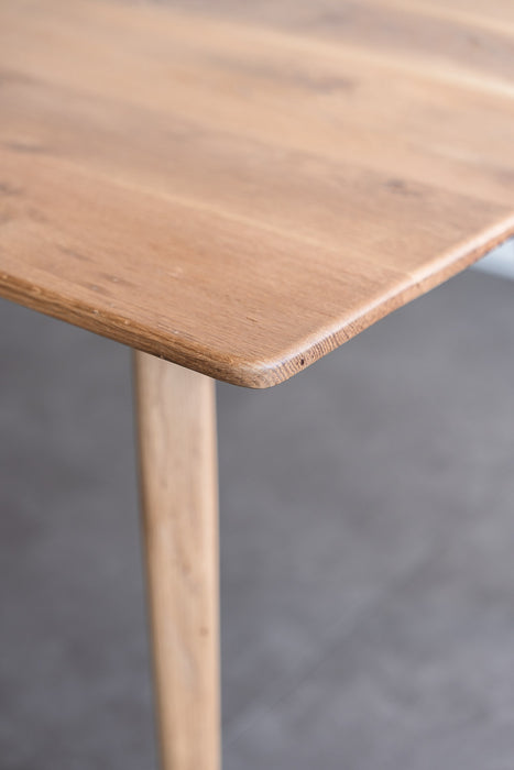 Oak テーパードレッグテーブル