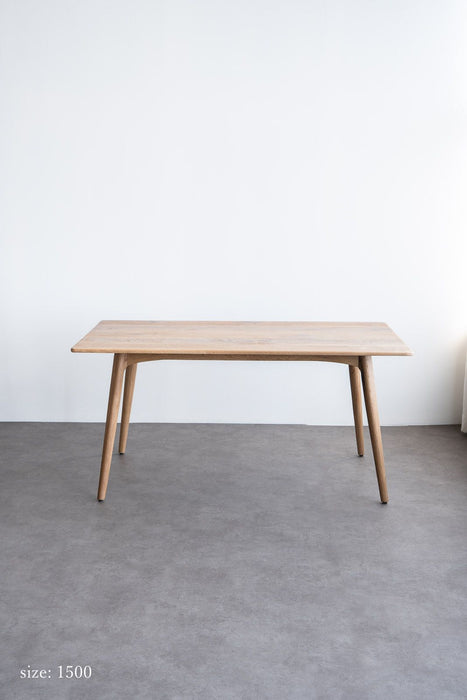 Oak テーパードレッグテーブル