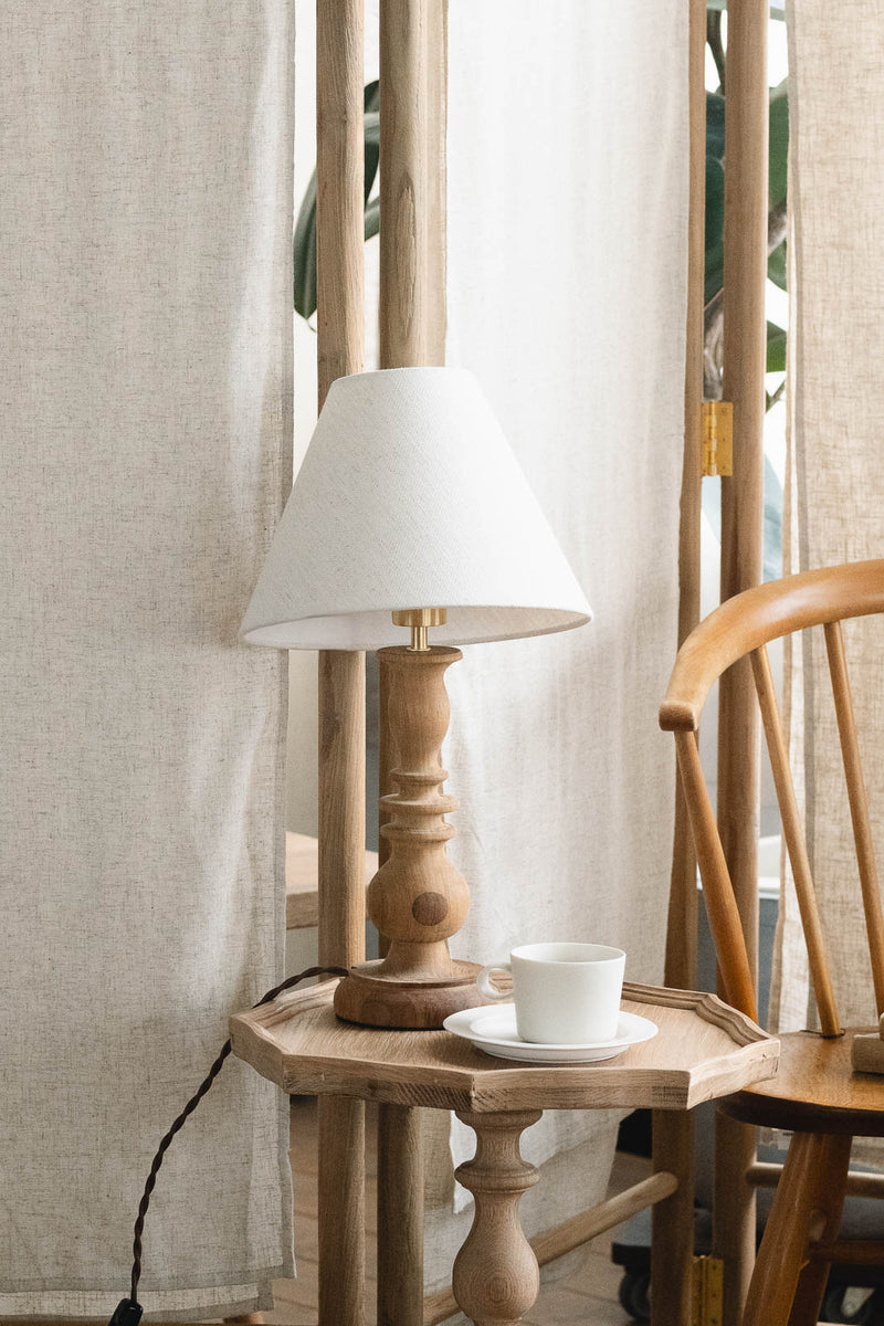Rustic Wood Table Light｜チーク無垢材の曲線デザイン照明 — ANTRY