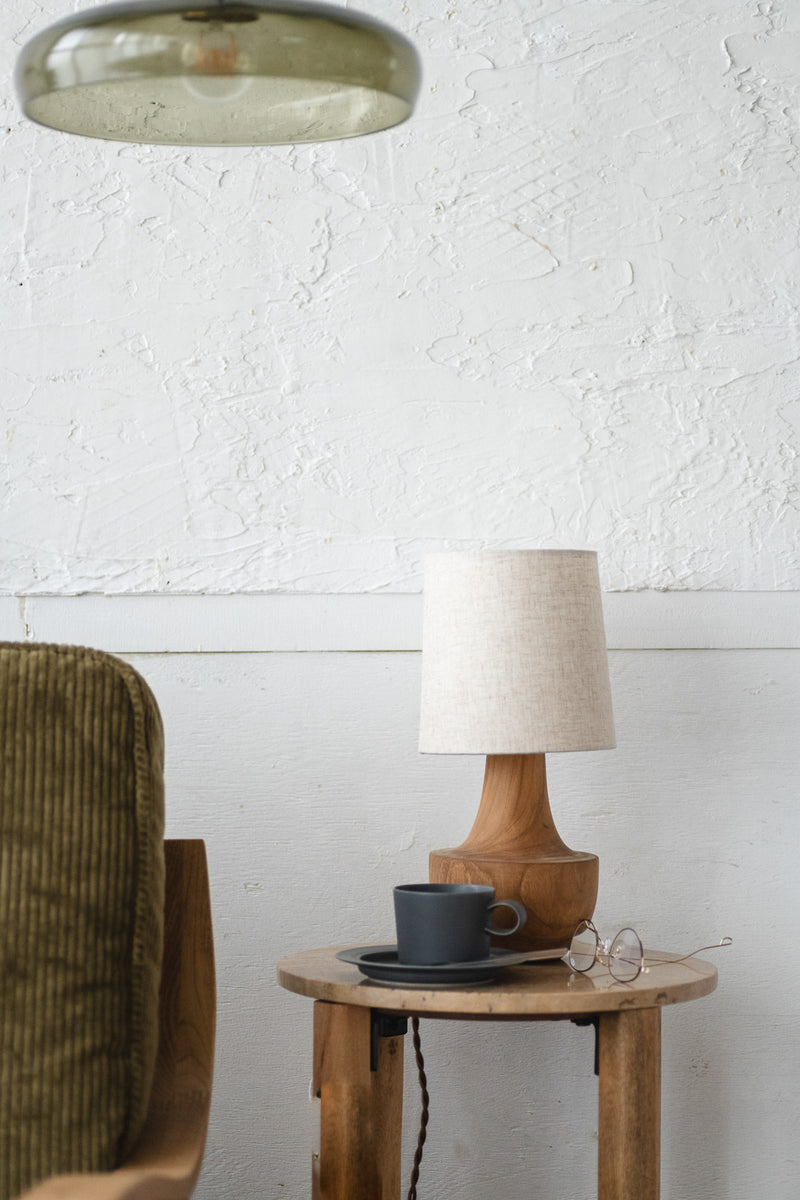 【未使用】LuCerca UROS テーブルライト　リネン 天然木 Rustic Wood Curve Table Light｜チーク無垢材 ろくろ加工の木製照明