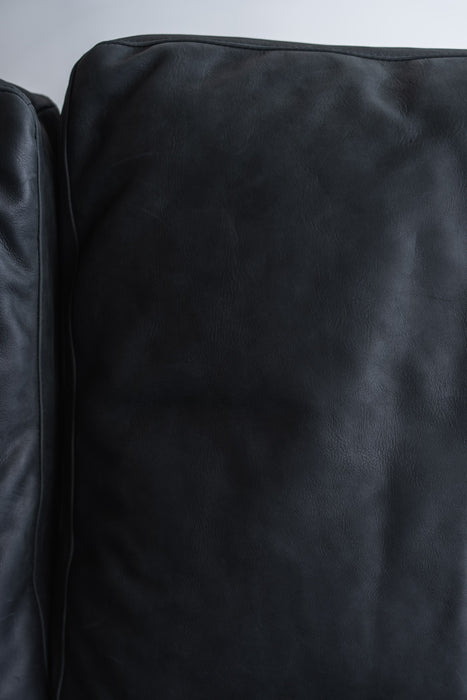 Flow 1P Sofa Oil Leather
