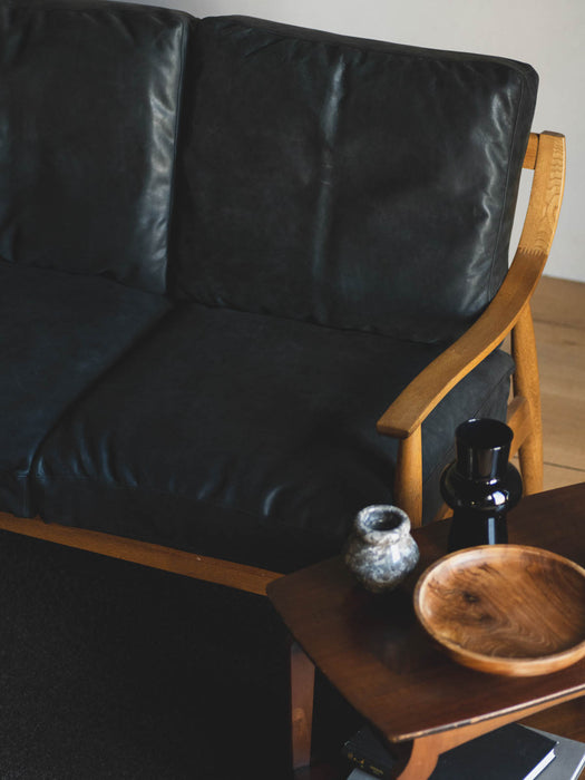 Flow sofa in oiled leather